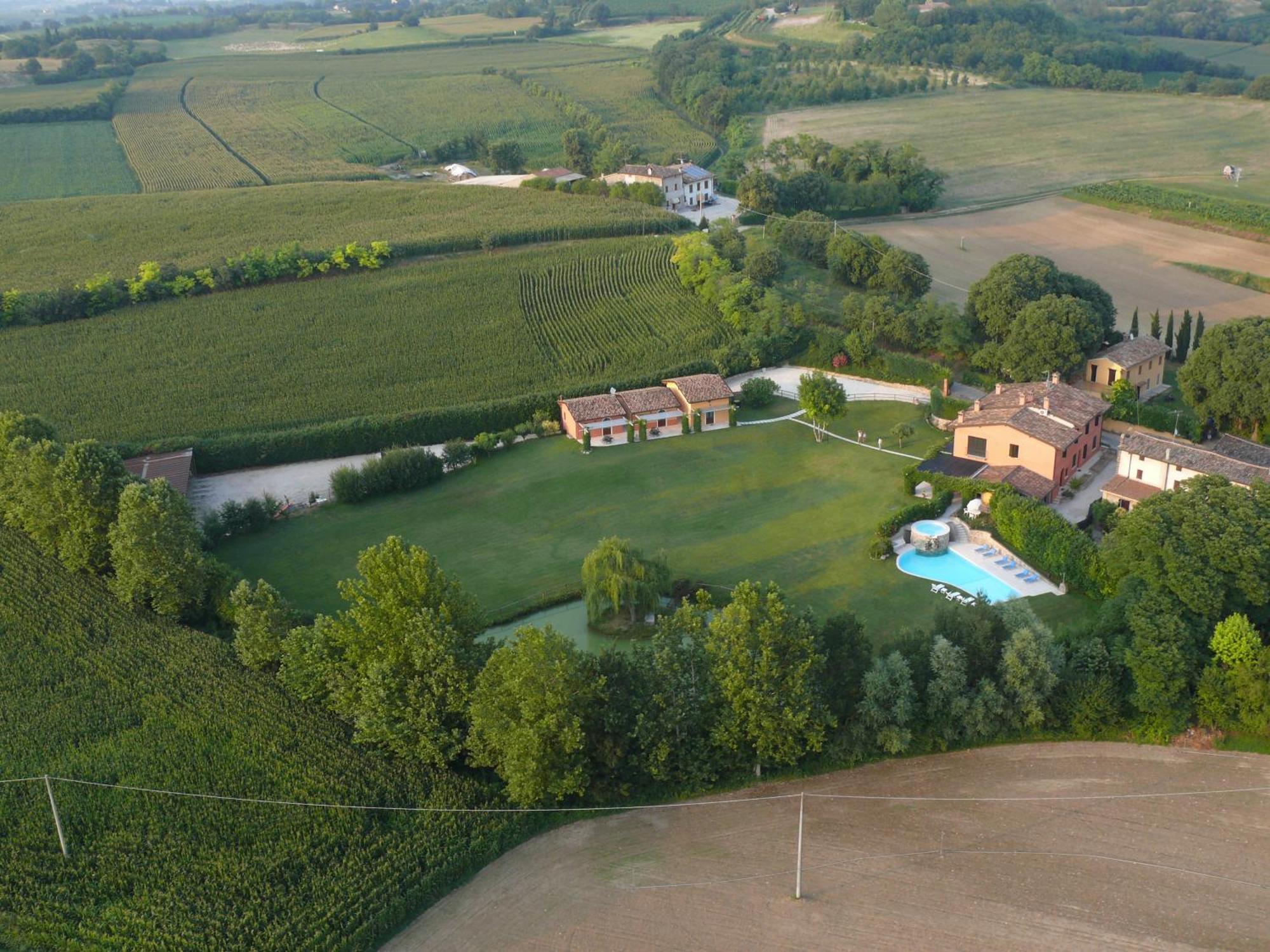 B&B Borgo Tre Case Cavriana Esterno foto