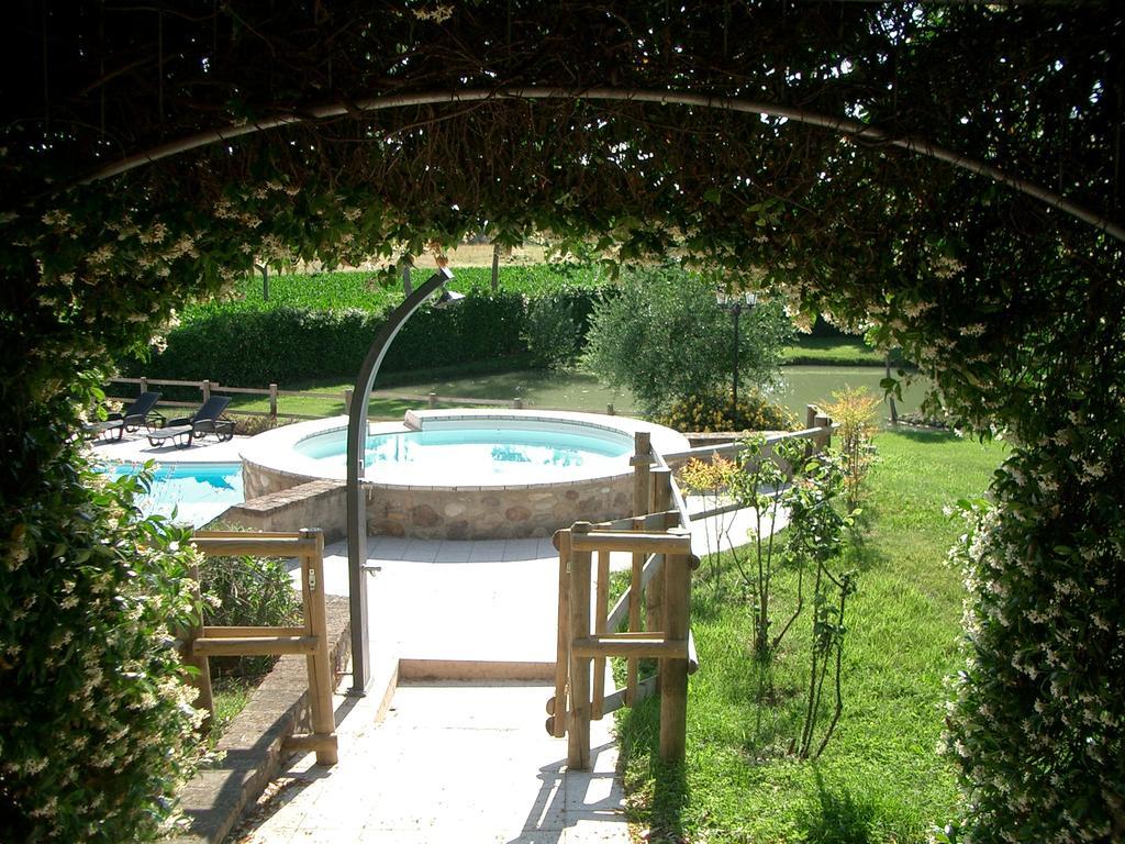 B&B Borgo Tre Case Cavriana Esterno foto