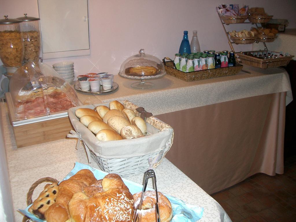 B&B Borgo Tre Case Cavriana Esterno foto